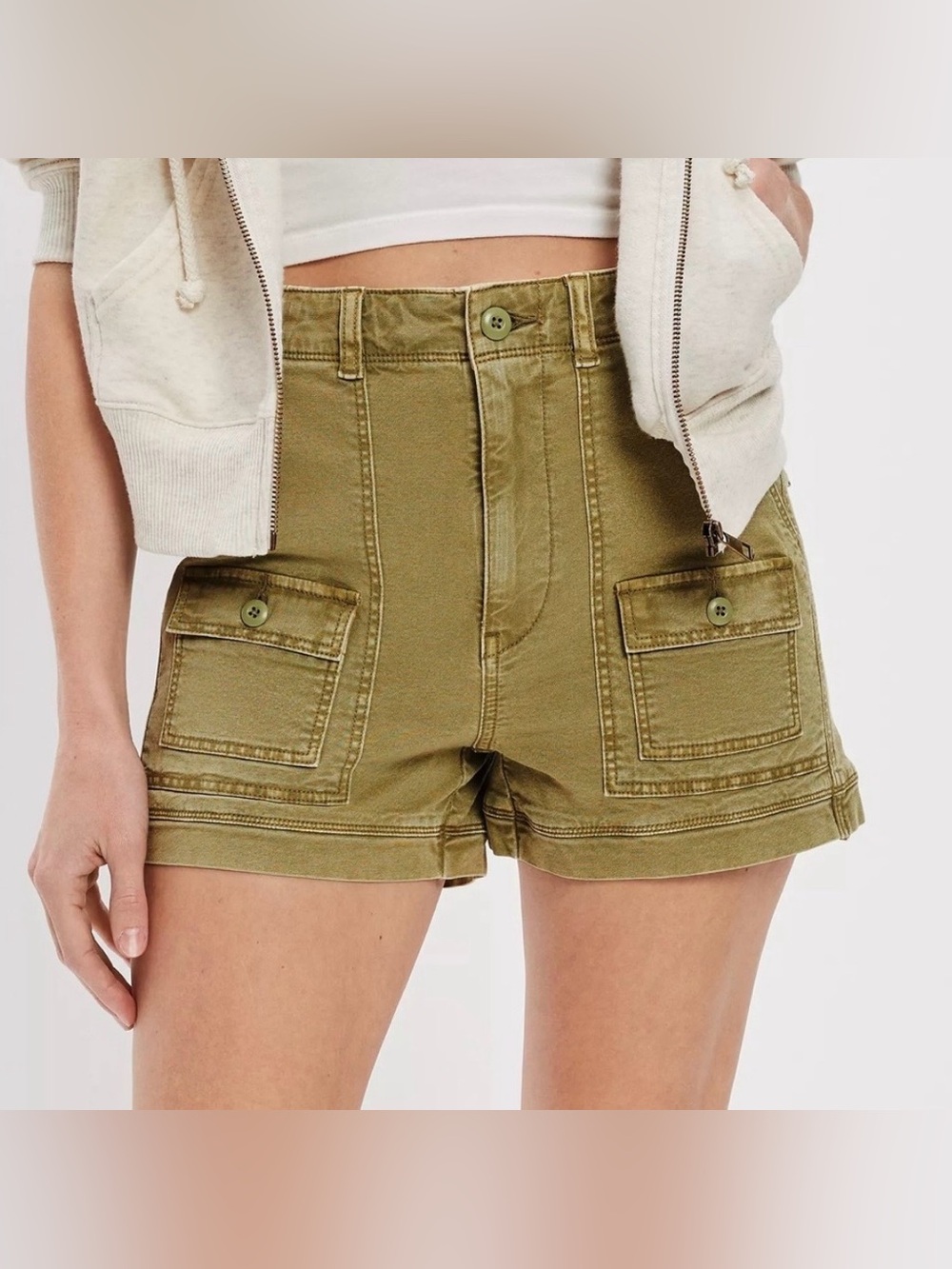 American Eagle Highest Rise 90's Utility Boyfriend Short Olive Green Sz 10 NWT - Picture 9 of 12